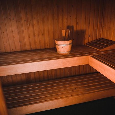 Luxe Vakantiehuis In Het Bos Met Jacuzzi En Sauna Lunteren Exterior foto