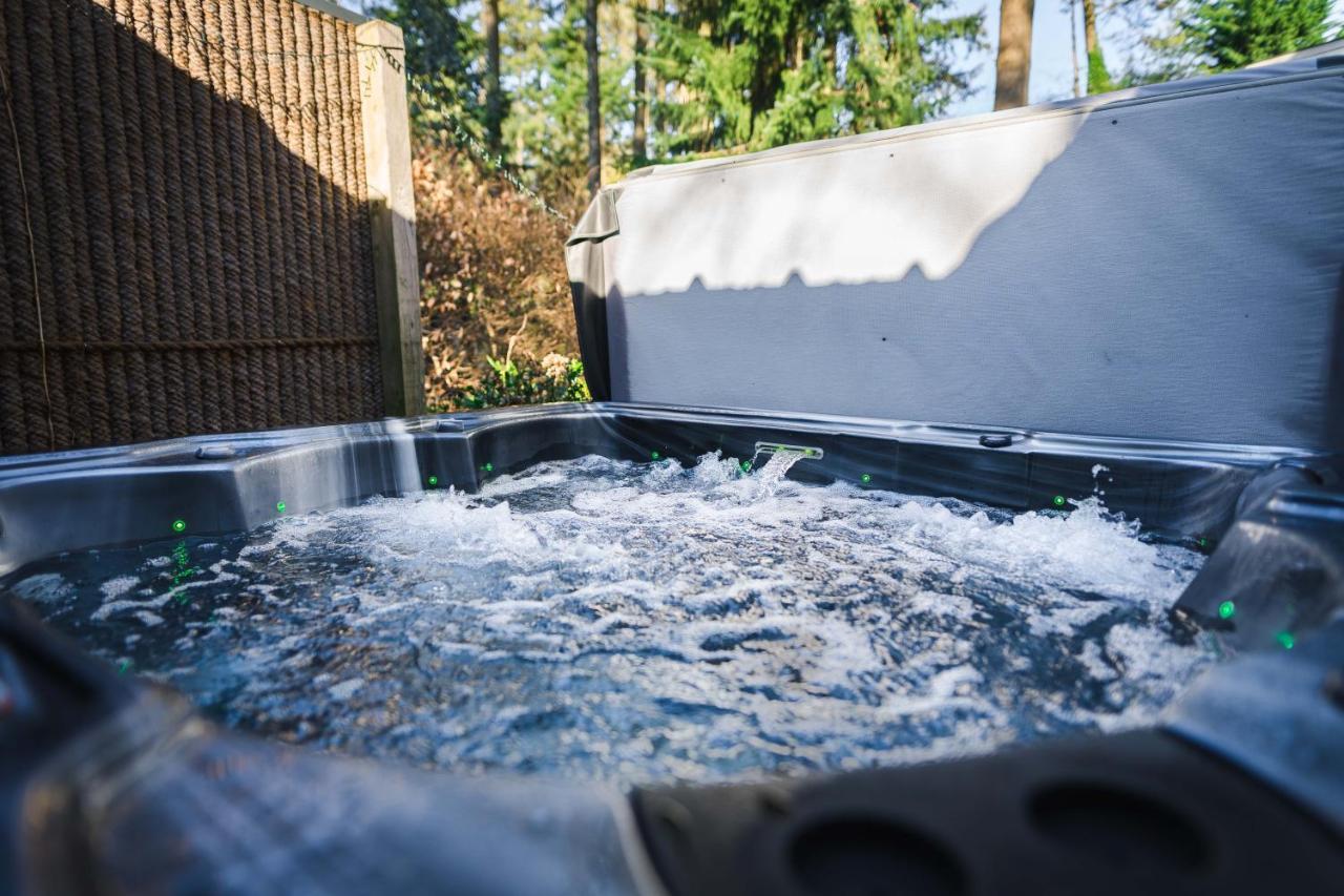 Luxe Vakantiehuis In Het Bos Met Jacuzzi En Sauna Lunteren Exterior foto