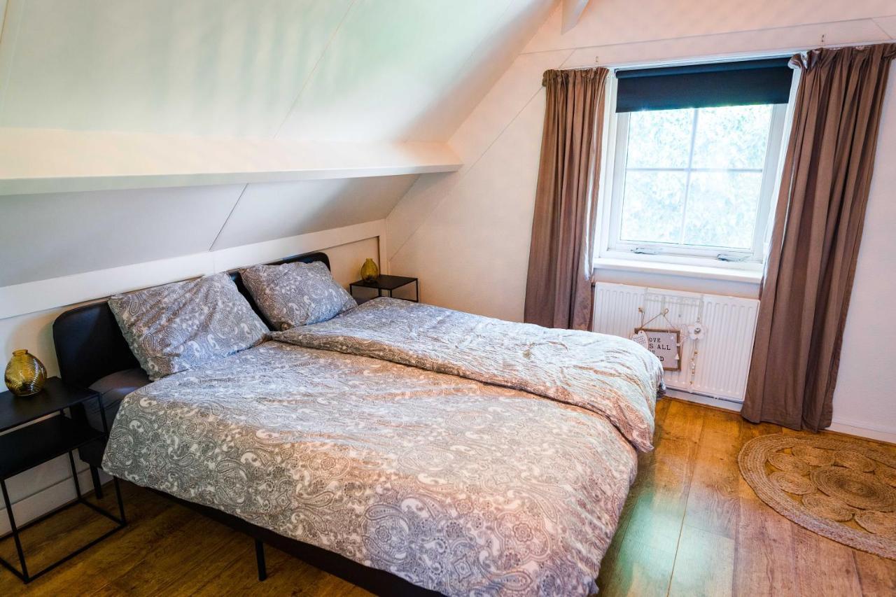 Luxe Vakantiehuis In Het Bos Met Jacuzzi En Sauna Lunteren Exterior foto